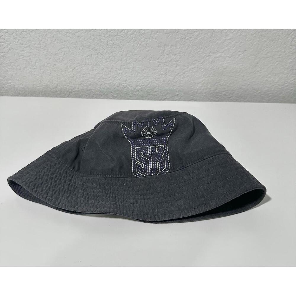 Reebok Sacramento Kings Kids Bucket Hat Basketball Team Black And Purple L/XL